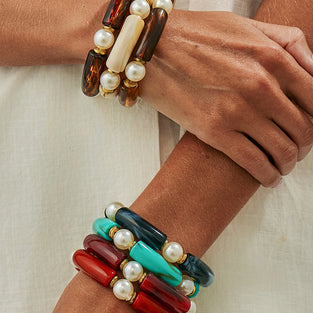 Elegant Pearl Bracelet
