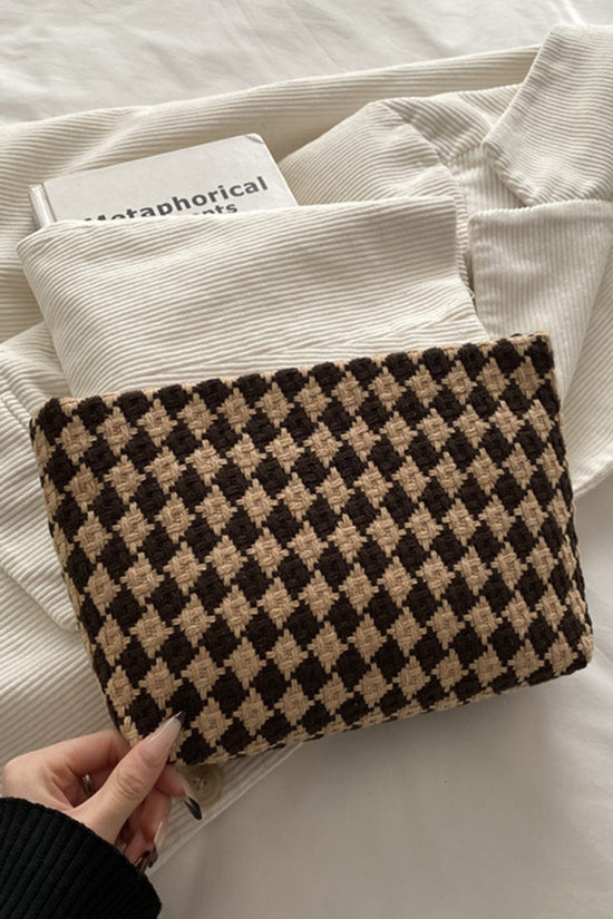 Geometric Pattern Clutch Bag