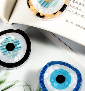Geometric Patterned Circular Hair Claw