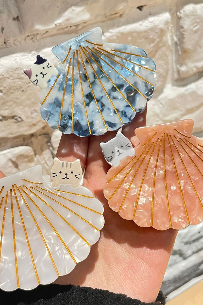Cat Shell Patterned Hair Clip
