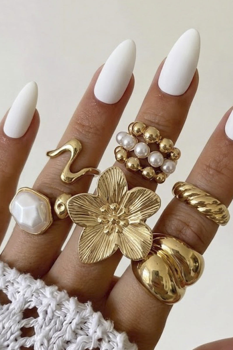 Elegant Gold Statement Rings Set
