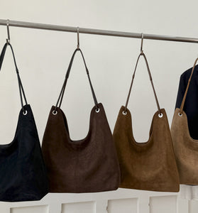 Chic Everyday Shoulder Bag