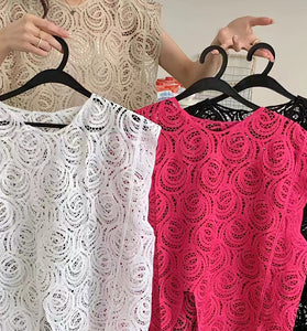 Intricate Sleeveless Lace Tank Top