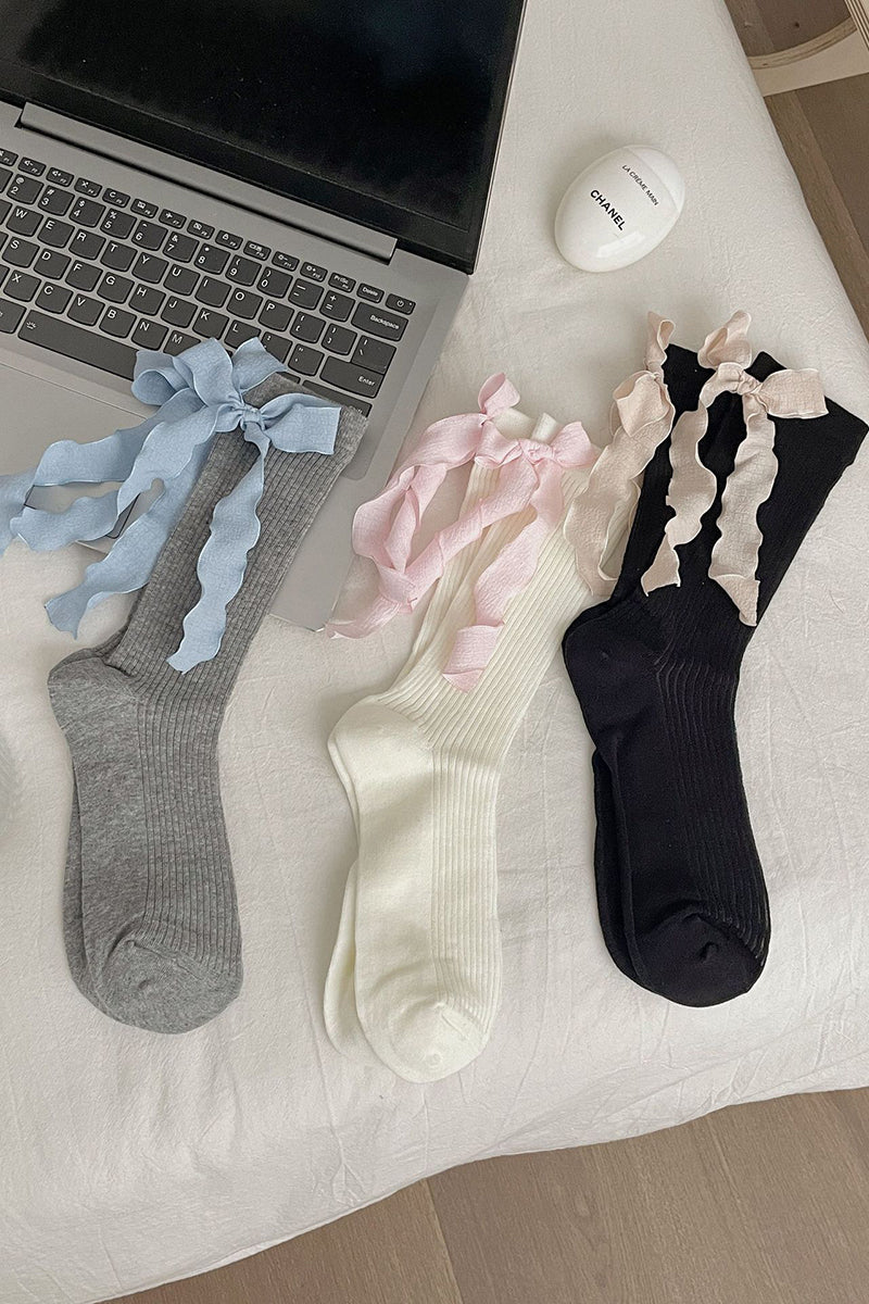Ribbon-Trimmed Ankle Socks