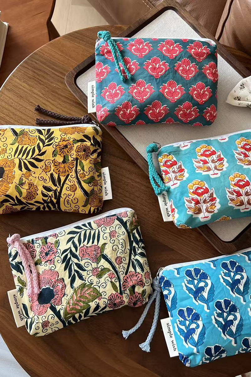 Floral Print Zipper Pouch