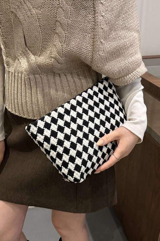 Geometric Pattern Clutch Bag