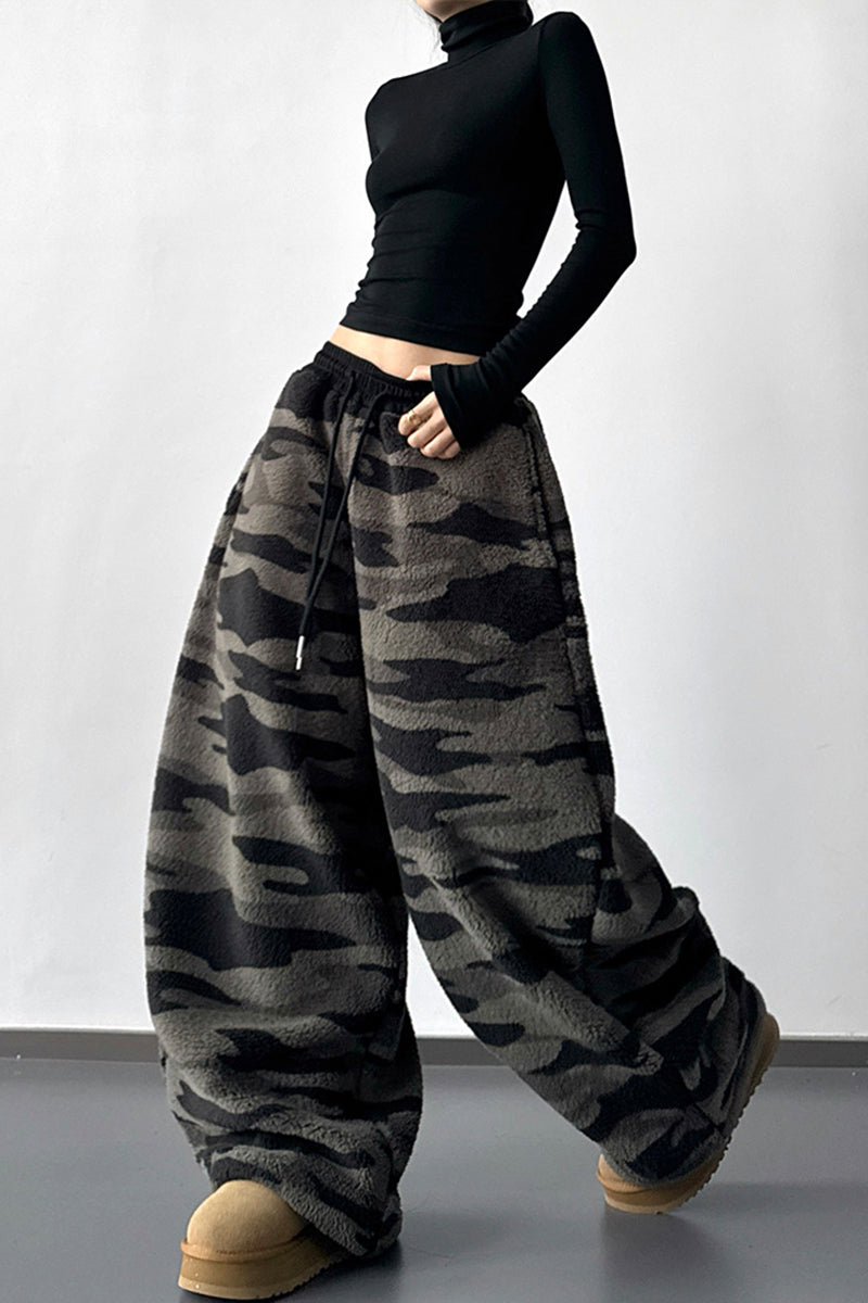 Wide-Leg Camouflage Casual Pants