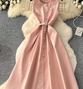 Elegant Sleeveless Button-Up Midi Dress