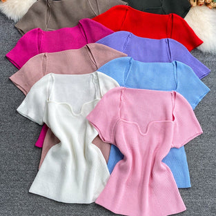 Ribbed Knit Scallop Neck Tee