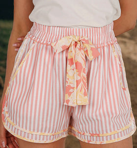 Floral Trim Ribbon Knot Striped Casual Shorts