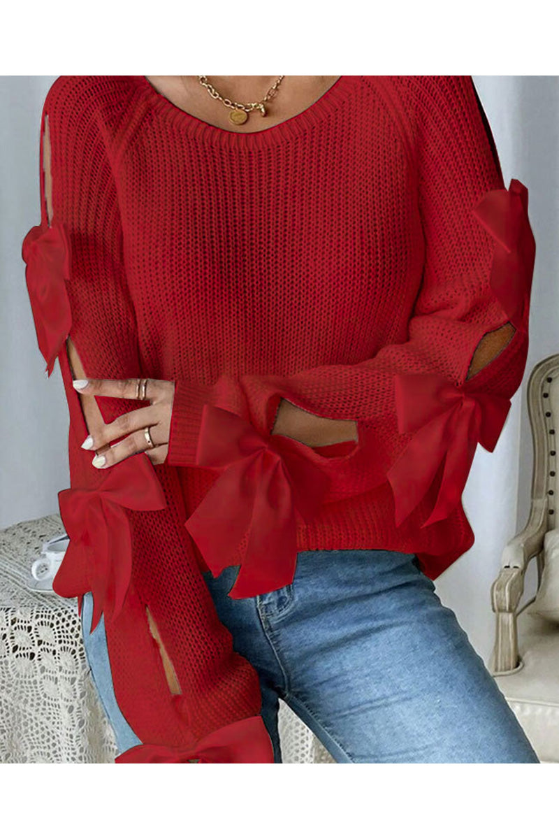 Elegant Bow-Detail Sweater with Cutouts