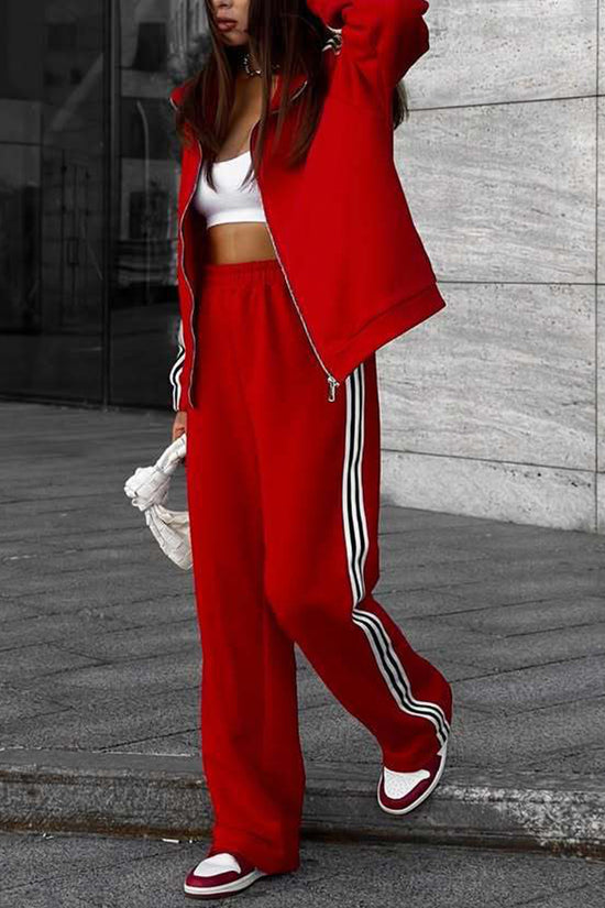 Stylish Zip-Up Activewear Set