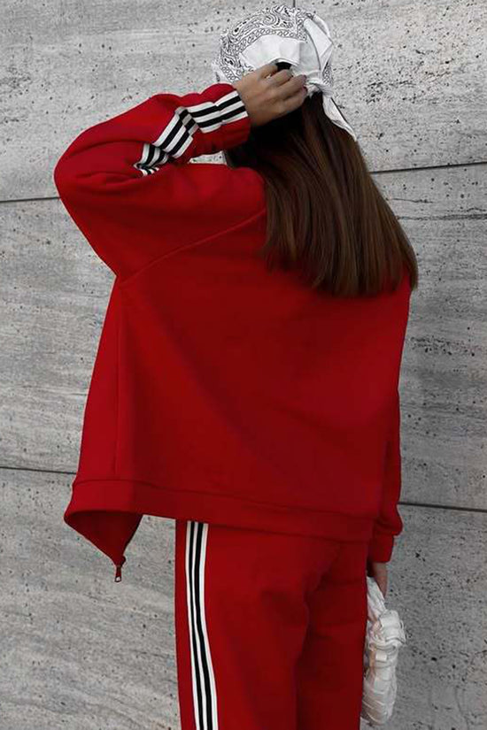Stylish Zip-Up Activewear Set