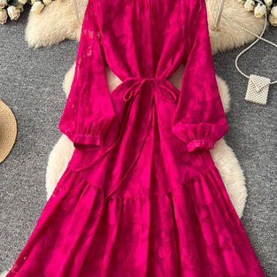 Elegant Tie-Waist Casual Dress