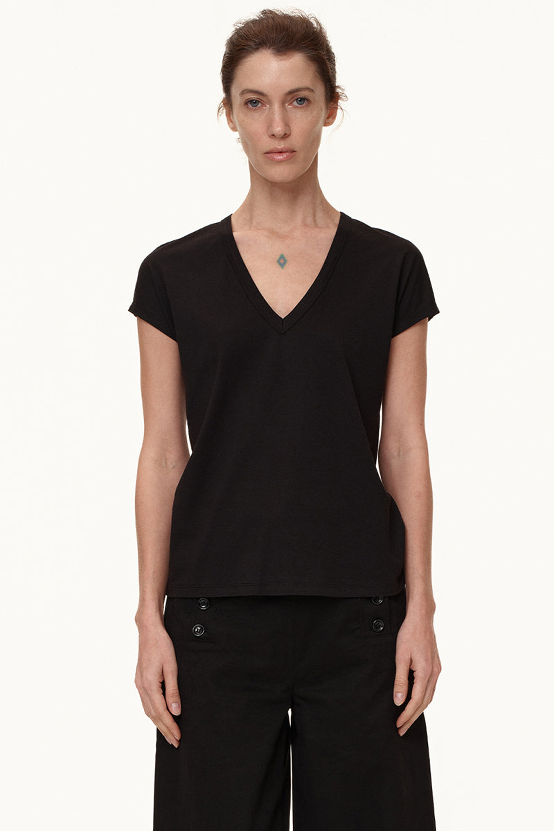 Minimalist V-Neck Casual Tee