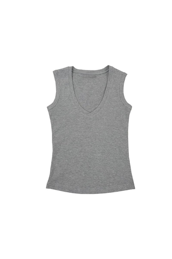 Scoop Neck Sleeveless Fitted Top