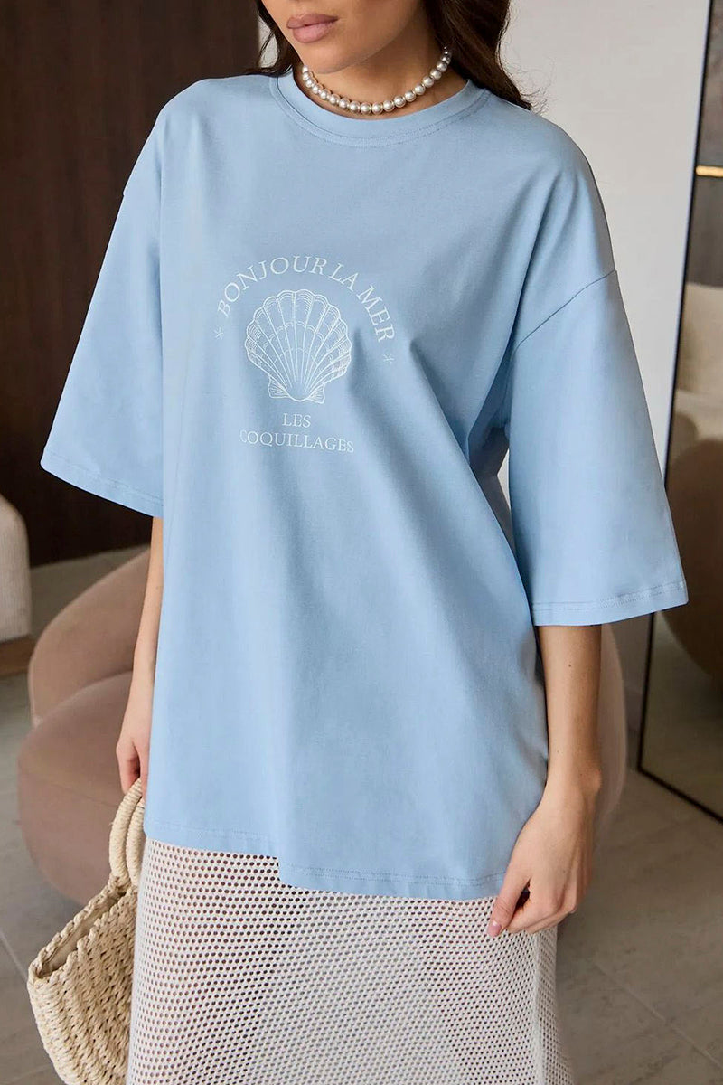 Elegant Graphic Oversized T-Shirt