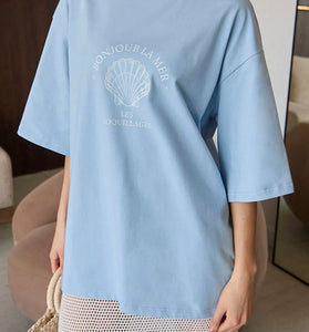 Elegant Graphic Oversized T-Shirt