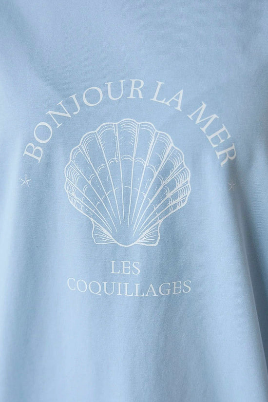 Elegant Graphic Oversized T-Shirt