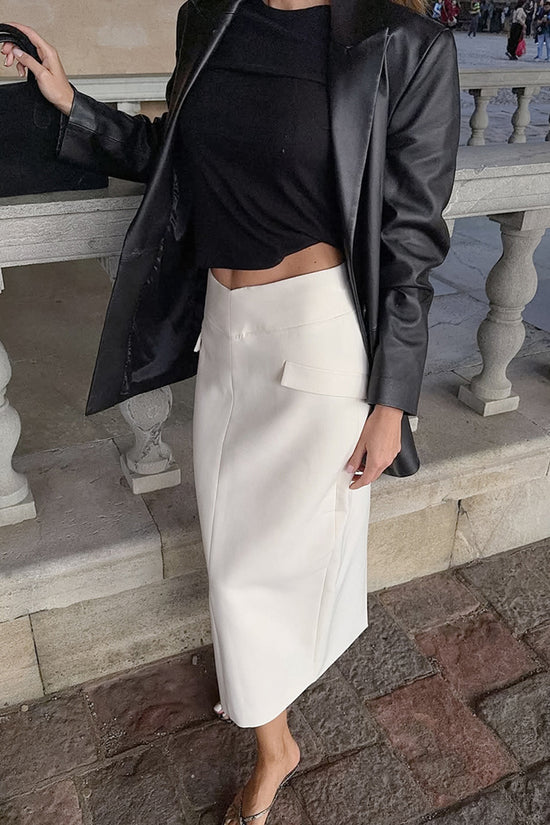 Chic Midi Skirt with Elegant Style