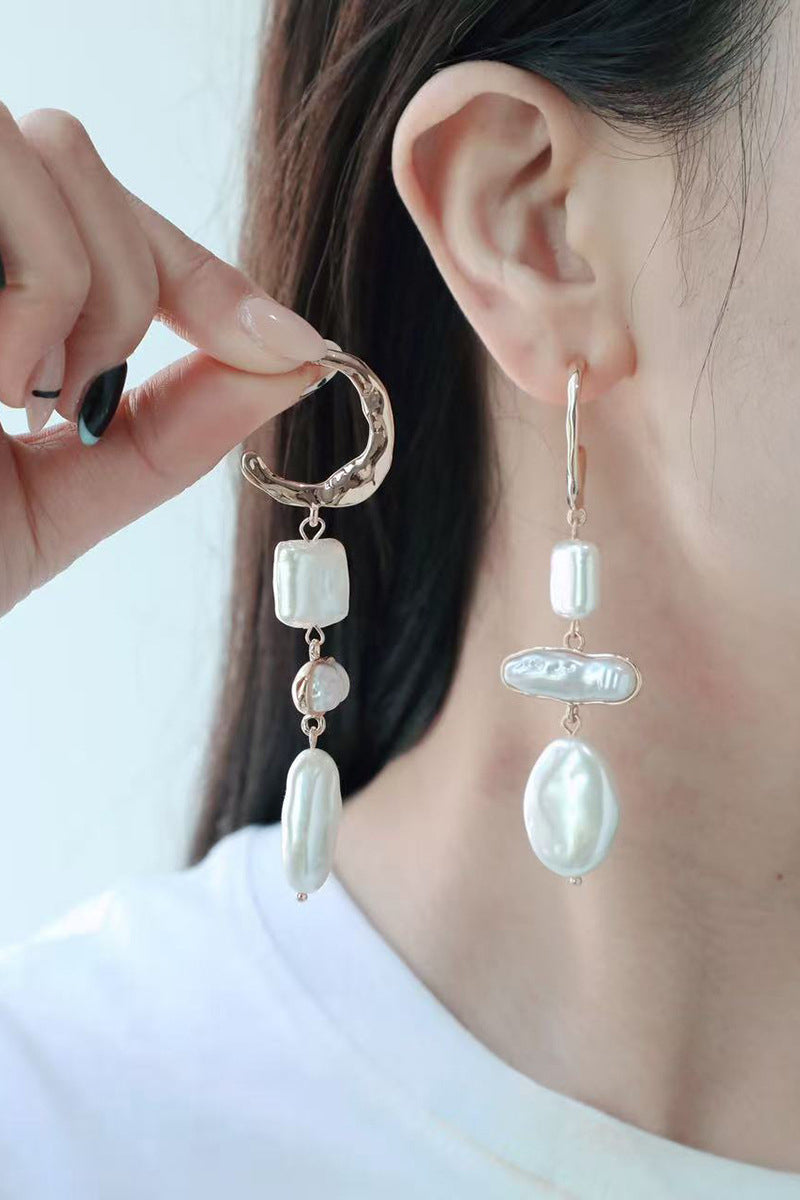 Elegant Drop Earrings with Modern Design