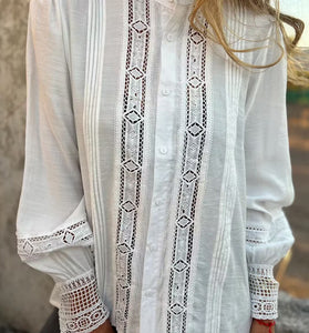 Elegant Lace Long Sleeve Blouse