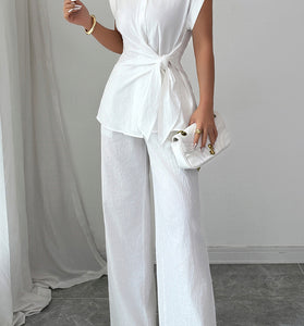 Elegant Sleeveless Shirt and Wide-Leg Pants Set