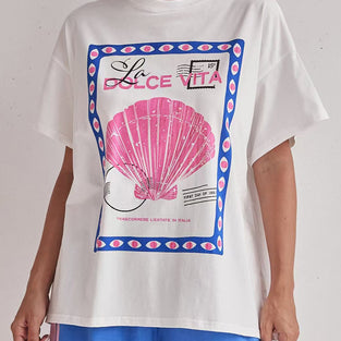 Scallop Graphic Tee