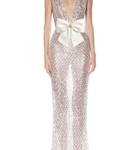 Elegant Bow-Accent Sleeveless Evening Gown