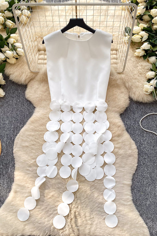 Circle Accent Sleeveless Top