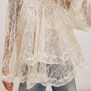 Off-Shoulder Layer Lace Top