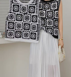 Geometric Patterned Sweater Vest