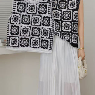 Geometric Patterned Sweater Vest