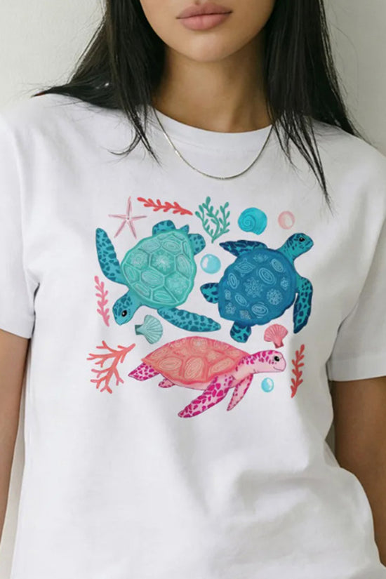 Sea Turtle Graphic T-Shirt