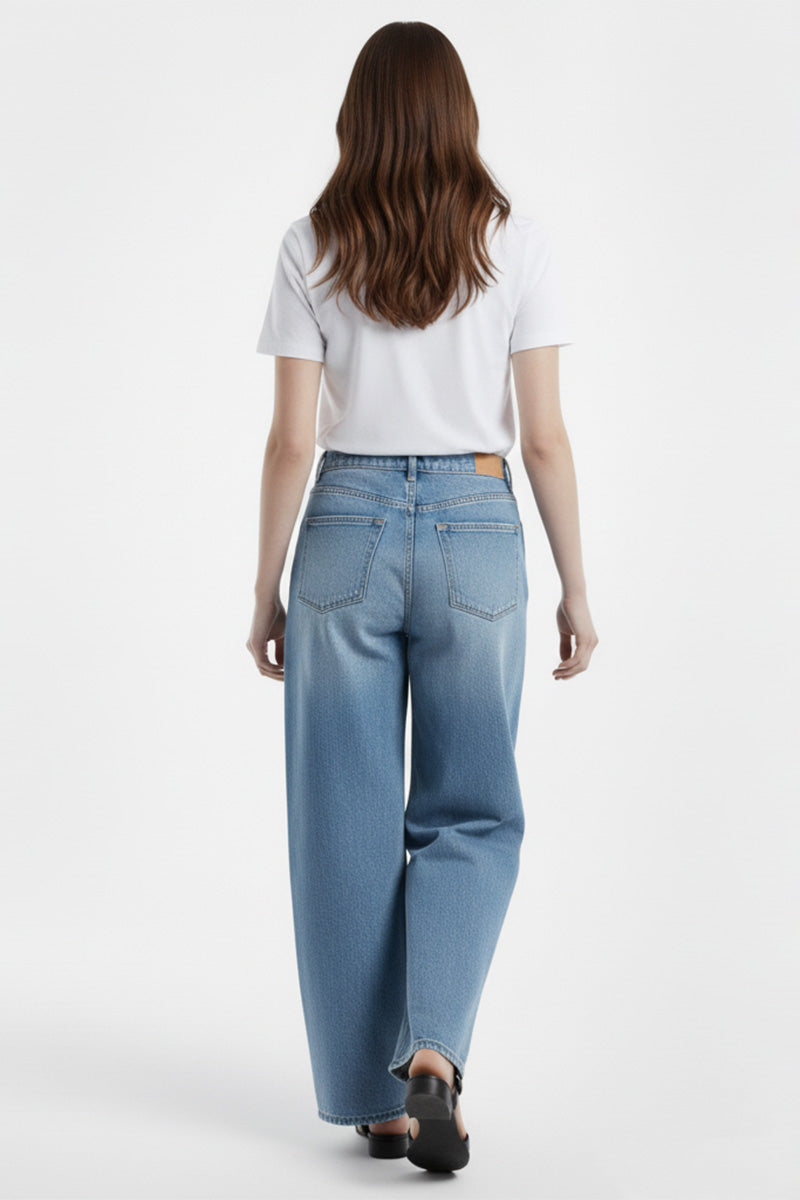 Golden Nap Cat Embroidered T-Shirt