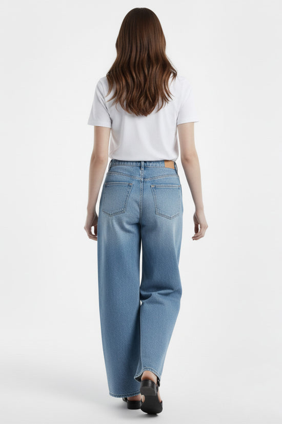 Moon Cat Embroidered T-Shirt