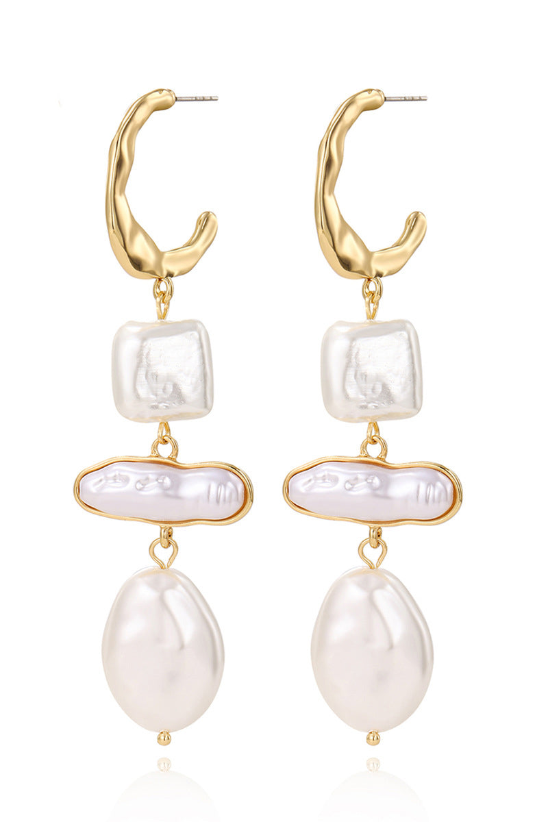 Elegant Drop Earrings with Modern Design