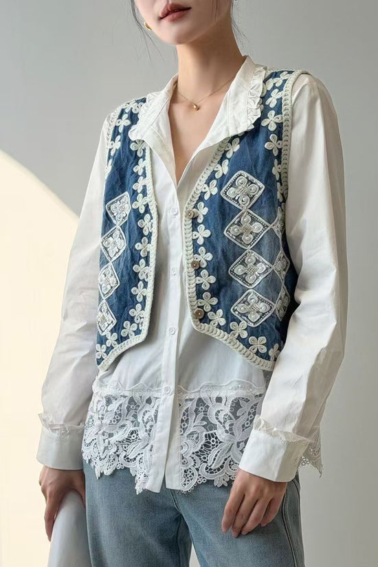 Floral Detailed Sleeveless Vest