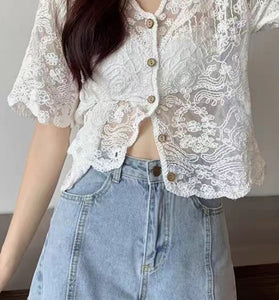 Elegant Floral Button-Up Blouse