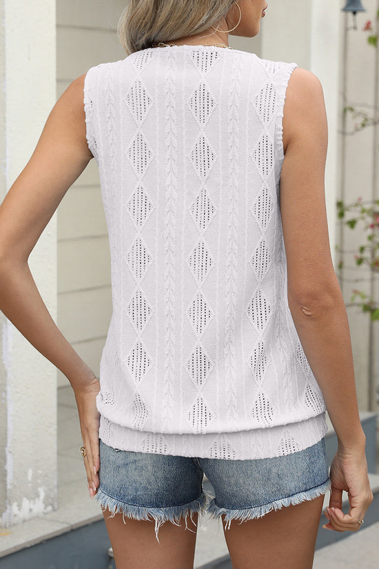 Sleeveless Diamond Pattern Lace Tank