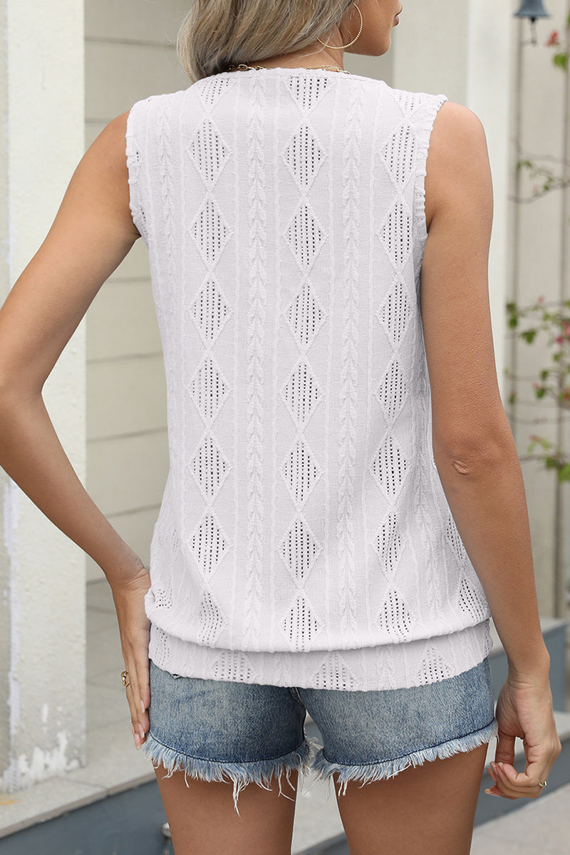Sleeveless Diamond Pattern Lace Tank