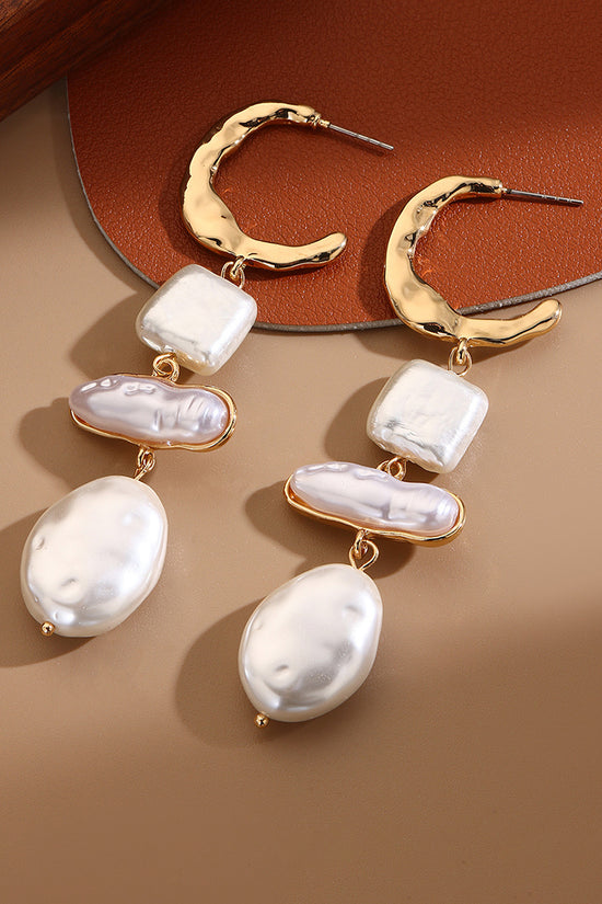 Elegant Drop Earrings with Modern Design