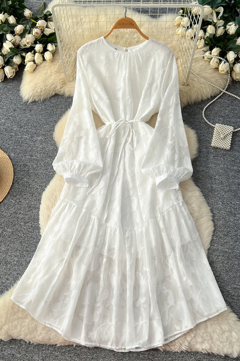 Elegant Tie-Waist Casual Dress