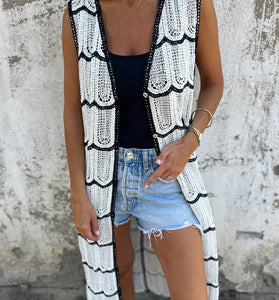 Elegant Scalloped Open-Front Cardigan