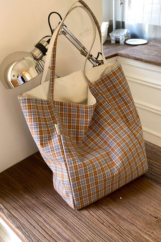 Stylish Checkered Tote Bag