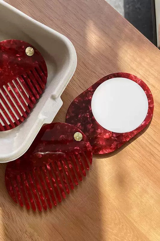 Elegant Oval Hair Comb