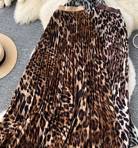 Leopard Print Pleated Midi Skirt