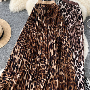 Leopard Print Pleated Midi Skirt