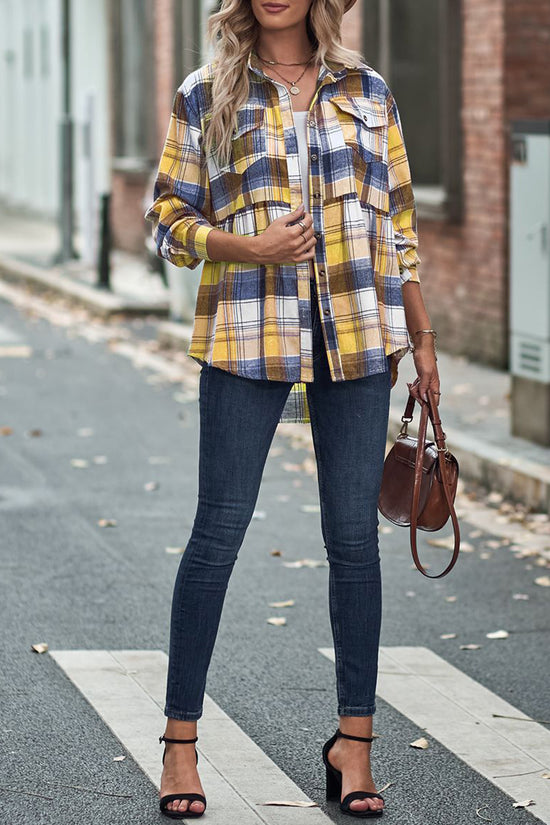 Relaxed Fit Plaid Button-Up Shirt