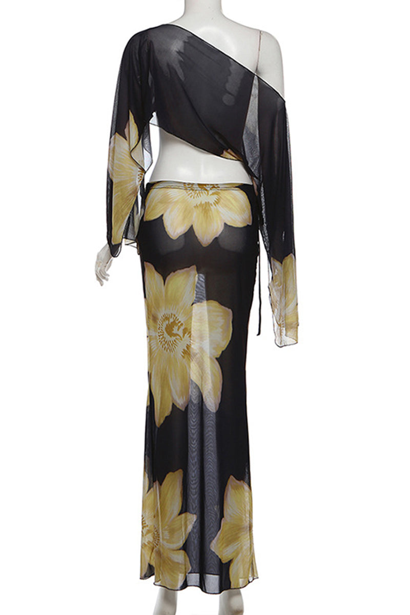 Floral Pattern One-Shoulder Skirt Set
